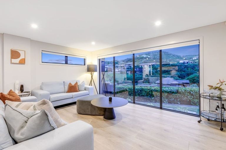 Photo of property in 23 Banks Boulevard, Whitby, Porirua, 5024