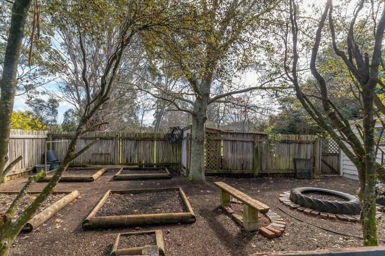 Photo of property in 33 Chester Road, Clareville, Carterton, 5791