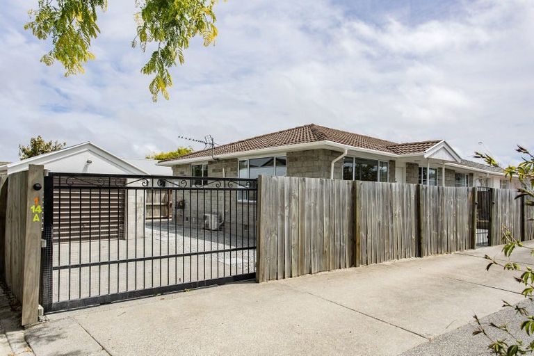 Photo of property in 1/14a Branksome Place, Parklands, Christchurch, 8083