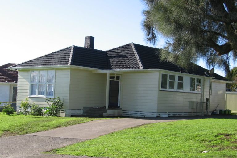 Photo of property in 18 Cooper Crescent, Otara, Auckland, 2023