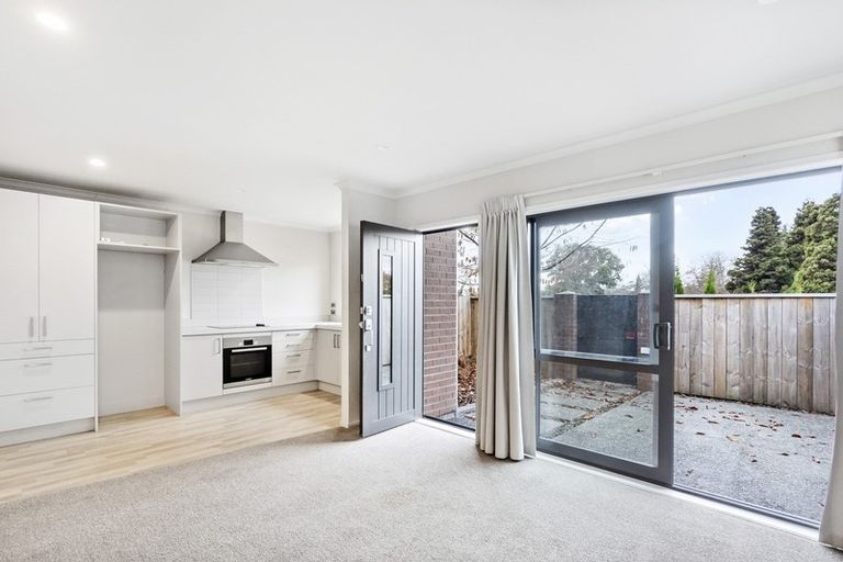 Photo of property in 1/85 Normandy Avenue, Melville, Hamilton, 3206