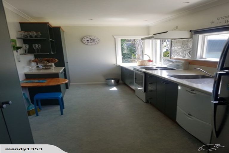 Photo of property in 9 Hursthouse Street, Vogeltown, New Plymouth, 4310