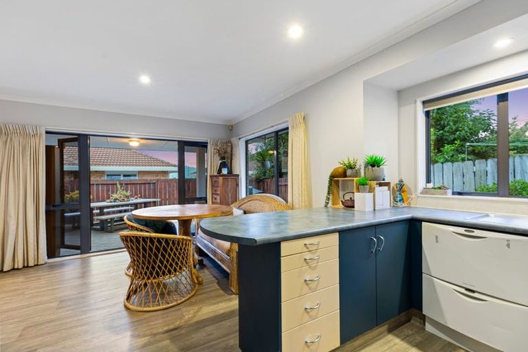 Photo of property in 28 Stableford Drive, Pyes Pa, Tauranga, 3112