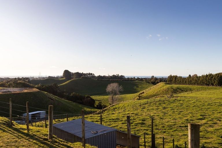 Photo of property in 576a Mangorei Road, Mangorei, New Plymouth, 4371