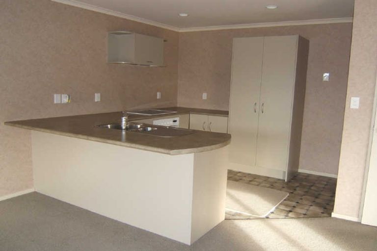 Photo of property in 5 Boston Parade, Kelvin Grove, Palmerston North, 4414