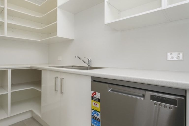 Photo of property in 10 Kara Place, Wharewaka, Taupo, 3330