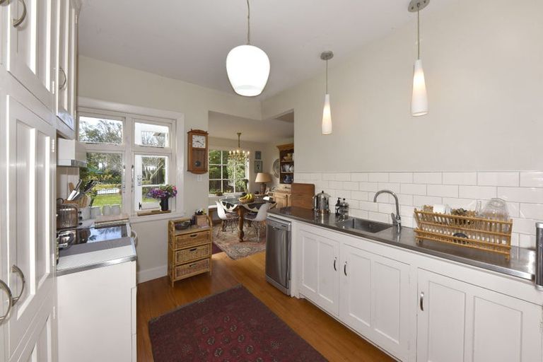 Photo of property in 374 Papanui Road, Strowan, Christchurch, 8052