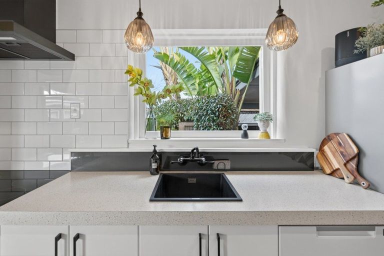 Photo of property in 6 Pemberton Crescent, Greerton, Tauranga, 3112