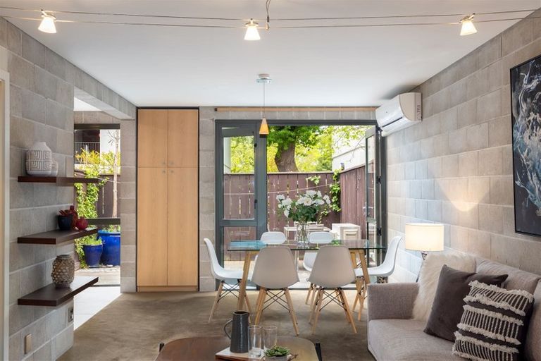 Photo of property in 7/868 Colombo Street, Christchurch Central, Christchurch, 8013