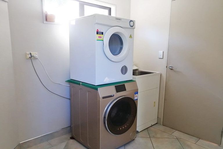 Photo of property in 240 Beach Road, Campbells Bay, Auckland, 0630