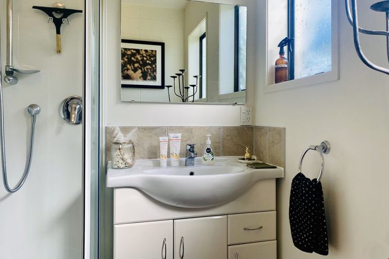 Photo of property in 48 Goffe Drive, Haruru, 0204