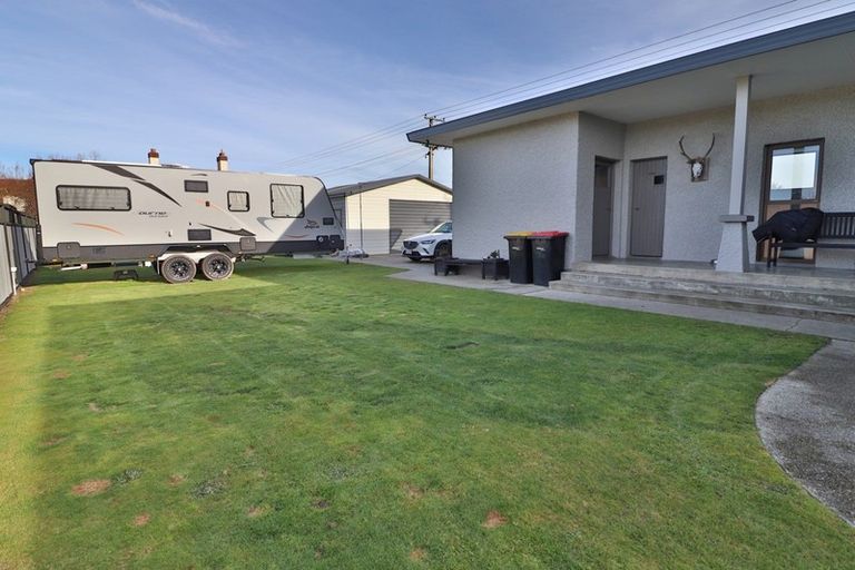 Photo of property in 32 Crombie Street, Gore, 9710