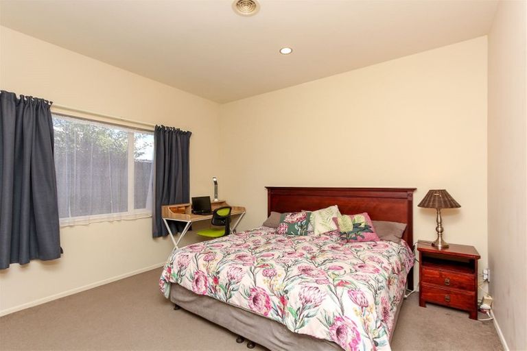 Photo of property in 51 Penrod Drive, Bell Block, New Plymouth, 4312