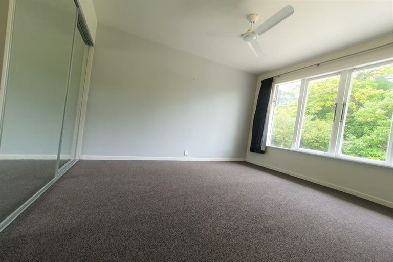 Photo of property in 54 Woodside Road, Massey, Auckland, 0614