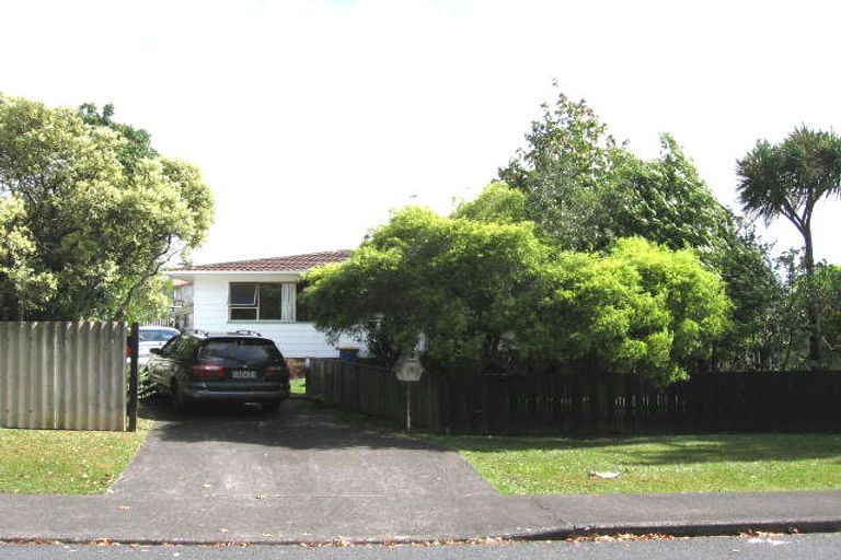 Photo of property in 5 Pankhurst Place, Sunnyvale, Auckland, 0612
