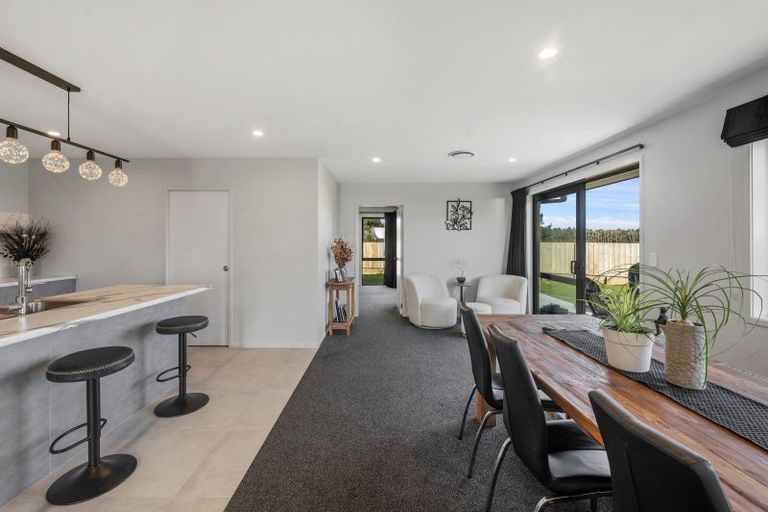 Photo of property in 10 Tarata Place, Wharewaka, Taupo, 3330