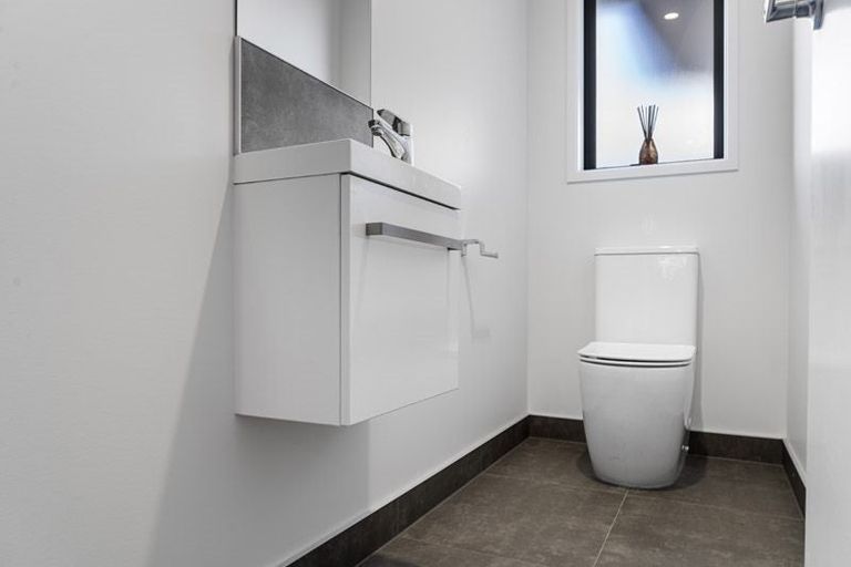 Photo of property in 12 Kaiora Drive, Papamoa Beach, Papamoa, 3118