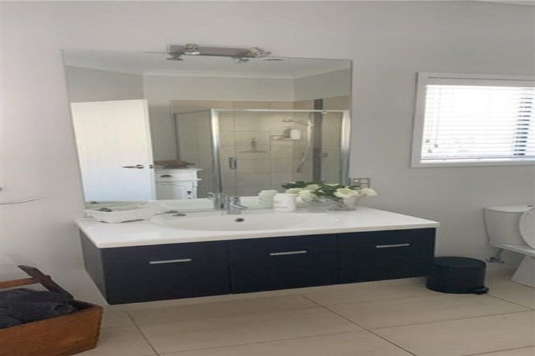 Photo of property in 219 Castlewold Drive, Bethlehem, Tauranga, 3110