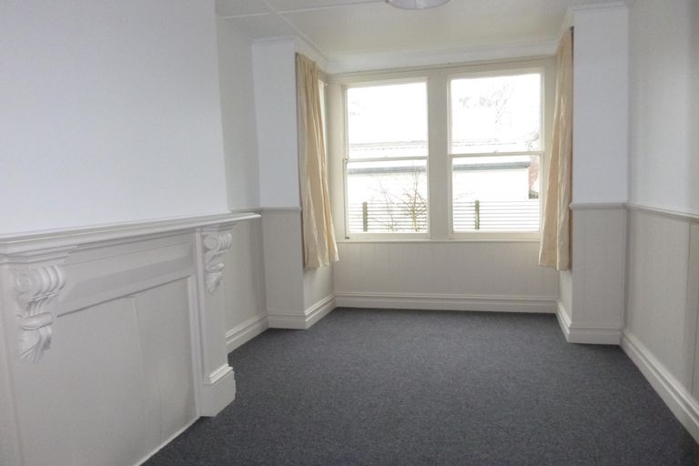 Photo of property in 98 Talbot Street, Geraldine, 7930