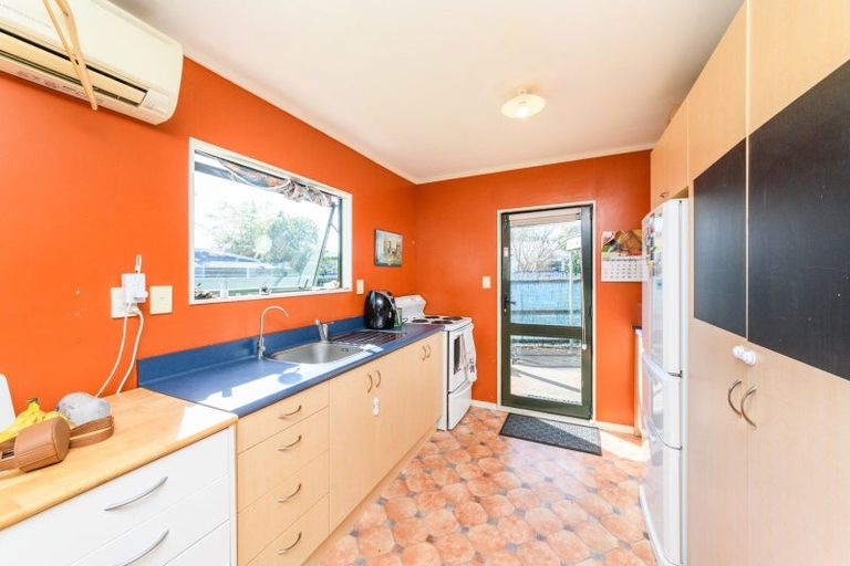 Photo of property in 74 Wyndham Street, Ashhurst, 4810