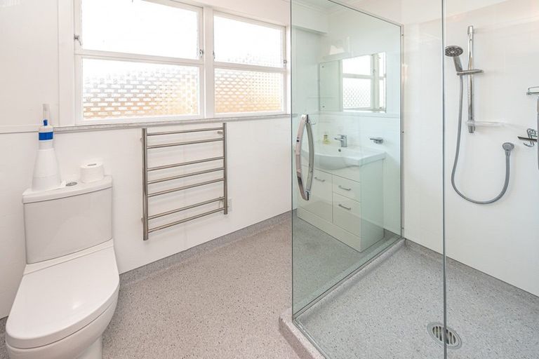 Photo of property in 5a Virginia Road, Saint Johns Hill, Whanganui, 4500