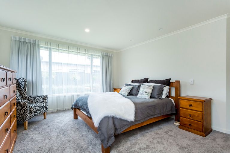 Photo of property in 22 Heathfield Drive, Mosgiel, 9024