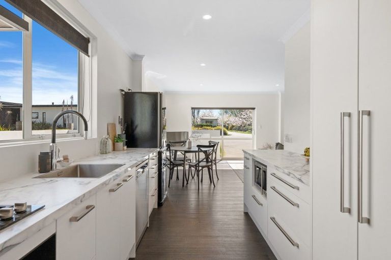 Photo of property in 71 Quaifes Road, Halswell, Christchurch, 8025