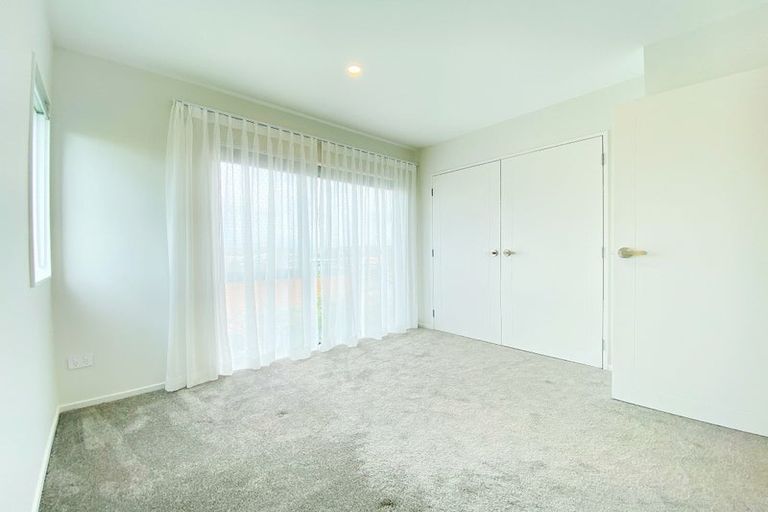 Photo of property in 18d Arrow Road, Forrest Hill, Auckland, 0620