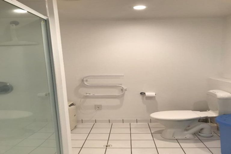 Photo of property in Terrace Heights Apartments, 7c/163 The Terrace, Wellington Central, Wellington, 6011