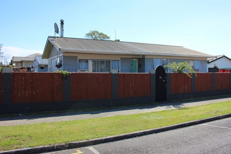 Photo of property in 20a Elliot Street, Inglewood, 4330