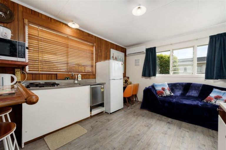 Photo of property in 335 Oceanbeach Road, Mount Maunganui, 3116