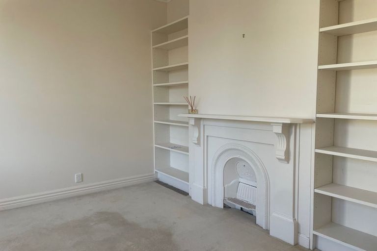 Photo of property in 35 Brownville Crescent, Maori Hill, Dunedin, 9010