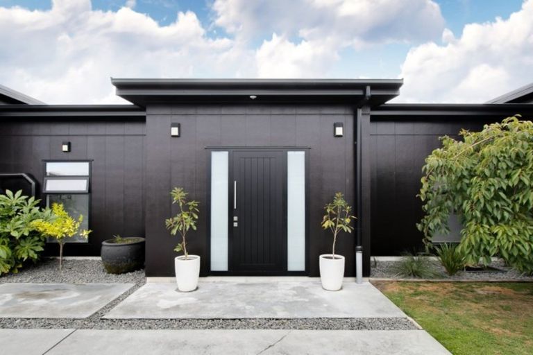 Photo of property in 19 Meissner Road, Havelock North, 4130