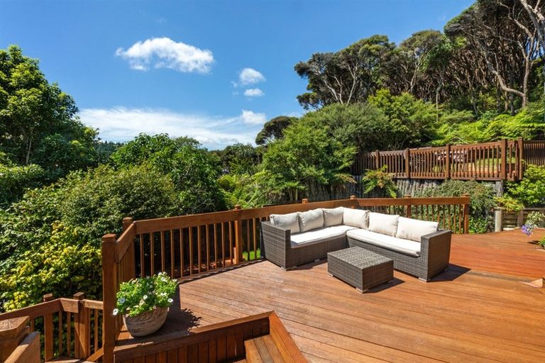 Photo of property in 3 Furneaux Grove, Whitby, Porirua, 5024