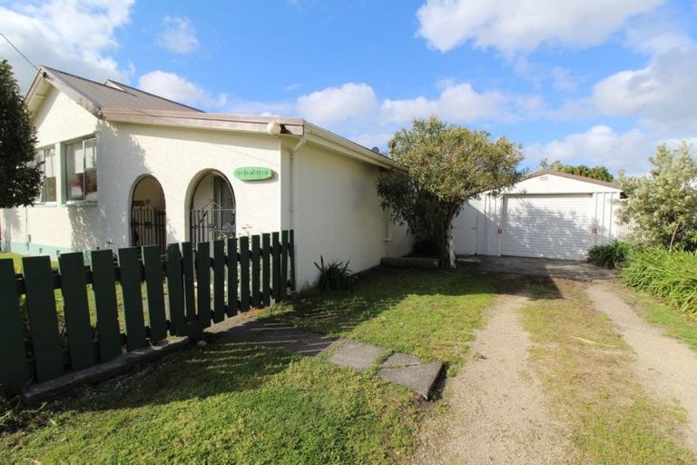 Photo of property in 41 Seafront Road, Castlecliff, Whanganui, 4501