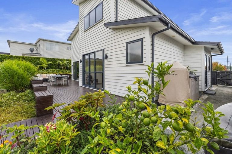 Photo of property in 8 Dinning Road, Riverhead, 0820