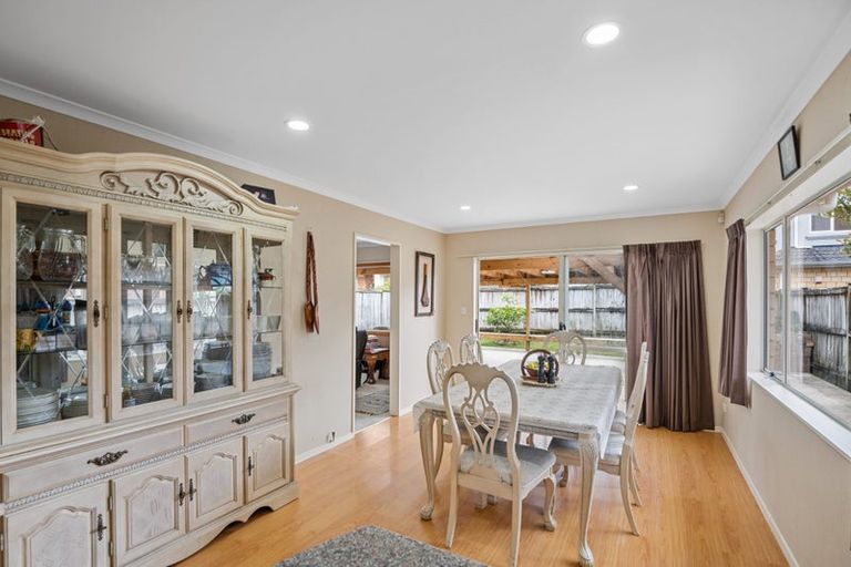 Photo of property in 75 Meadowland Drive, Somerville, Auckland, 2014