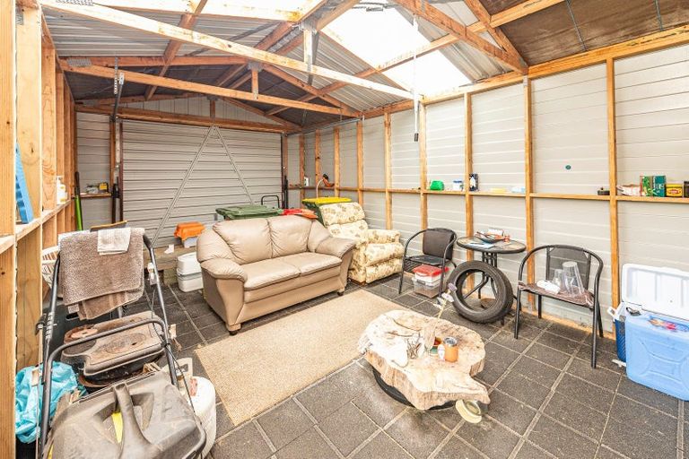 Photo of property in 169 Egmont Street, Patea, 4520