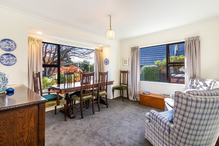 Photo of property in 1/4 Haines Grove, Rainbow Point, Taupo, 3330