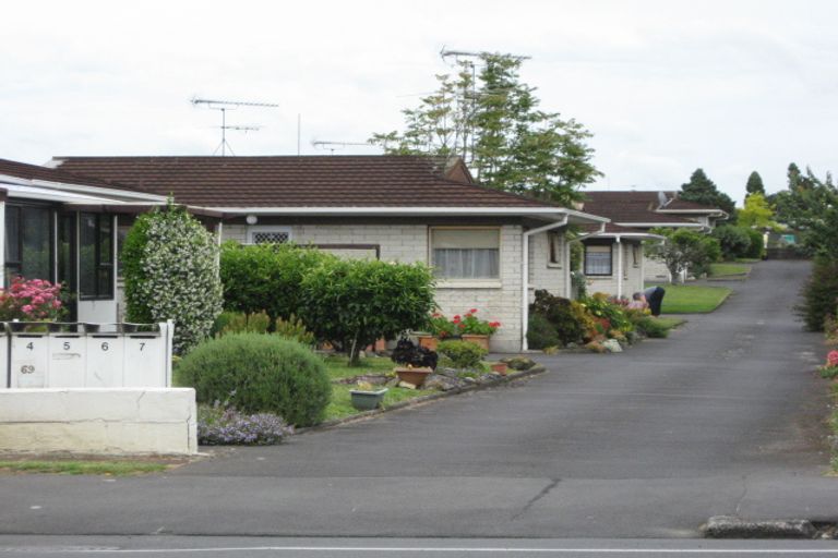 Photo of property in 69e Queen Street, Pukekohe, 2120