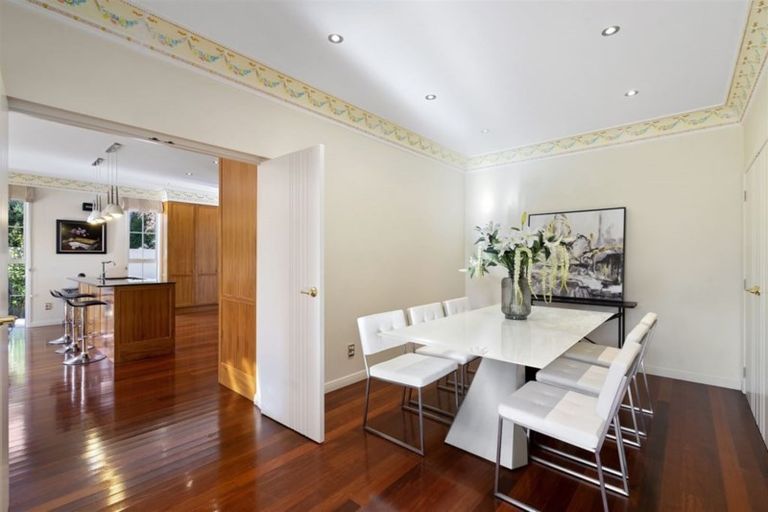 Photo of property in 30 Glandovey Road, Fendalton, Christchurch, 8052