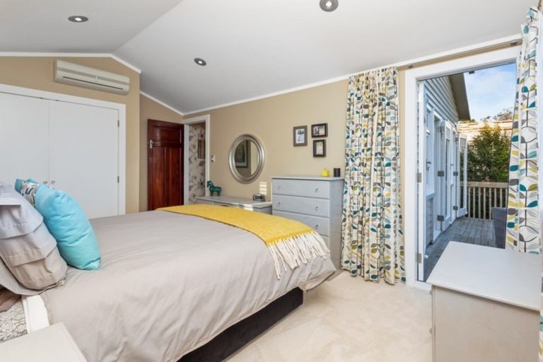 Photo of property in 3 Ngataringa Road, Devonport, Auckland, 0624