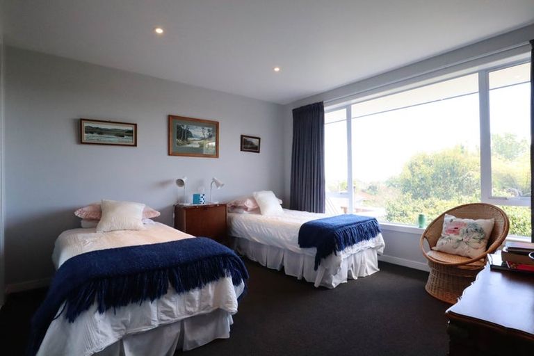 Photo of property in 1/88 Pah Road, Cockle Bay, Auckland, 2014