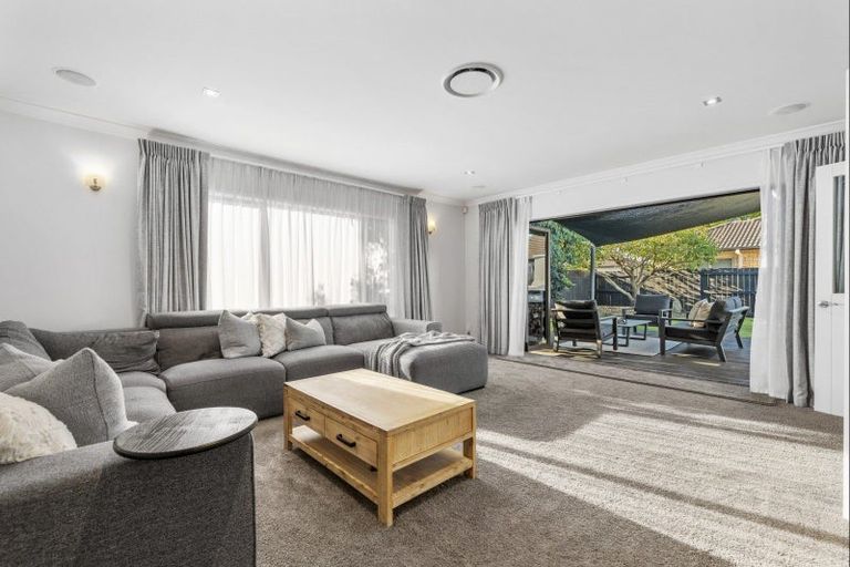 Photo of property in 10 Koro Mews, Papamoa Beach, Papamoa, 3118