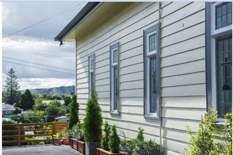 Photo of property in 16 Rose Street, Tirau, 3410