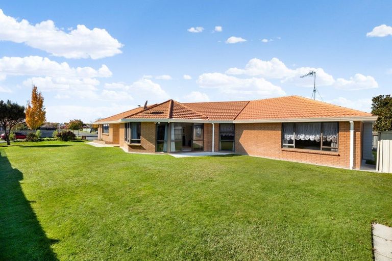 Photo of property in 73 Endeavour Avenue, Flagstaff, Hamilton, 3210