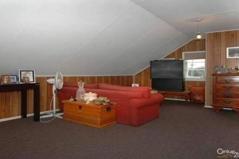 Photo of property in 7 Burt Street, Sanson, 4817