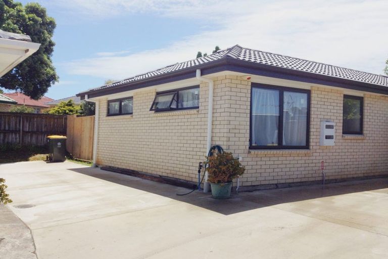 Photo of property in 25 Maugham Drive, Bucklands Beach, Auckland, 2014