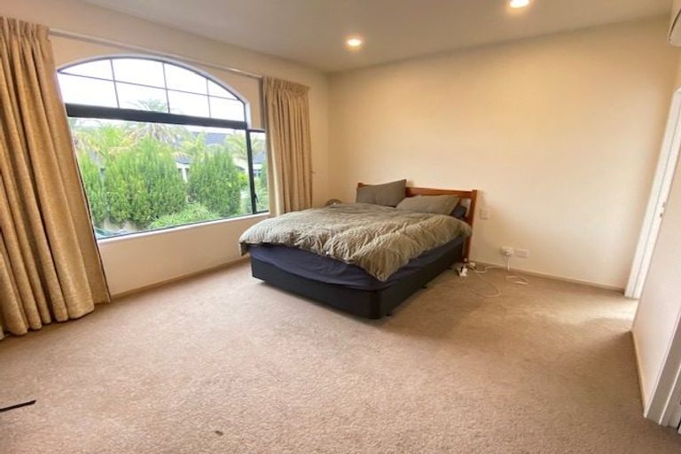 Photo of property in 11 Manor Park, Sunnyhills, Auckland, 2010