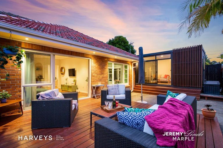 Photo of property in 1/19a Woodvale Road, Glen Eden, Auckland, 0602